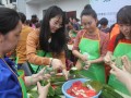 弘扬中华传统文化|邵阳市妇联组织开展包粽子比赛