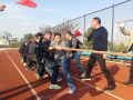 市应急管理局举行拔河比赛