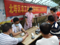 北塔区总工会：进企业送温暖送健康