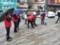邵阳县黄亭市镇：铲雪除冰保畅通 志愿服务暖人心