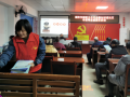 邵阳邮政：“红马甲”志愿者进社区弘扬雷锋精神