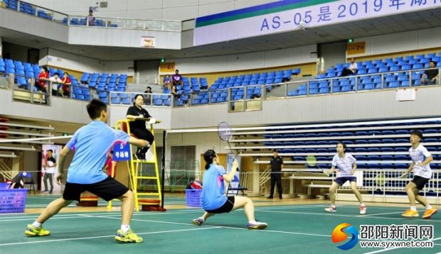 混双第一轮激烈角逐