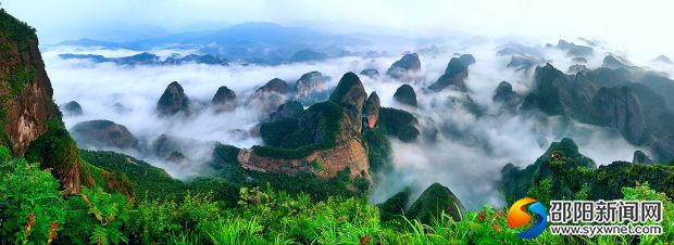 444崀山 鲸鱼闹海